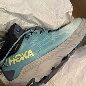 NEW HOKA WOMENS TRAIL CODE GTX SIZE 10B